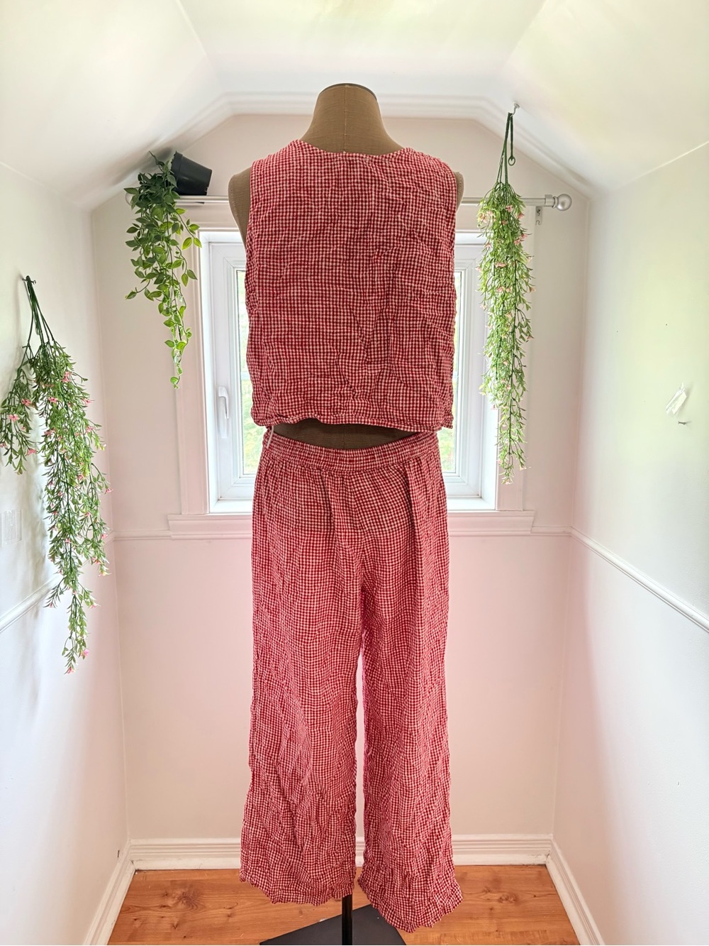 TWIK Red Gingham Matching Set with Tie-Front Top and Elastic Waist - Picture 4 of 6